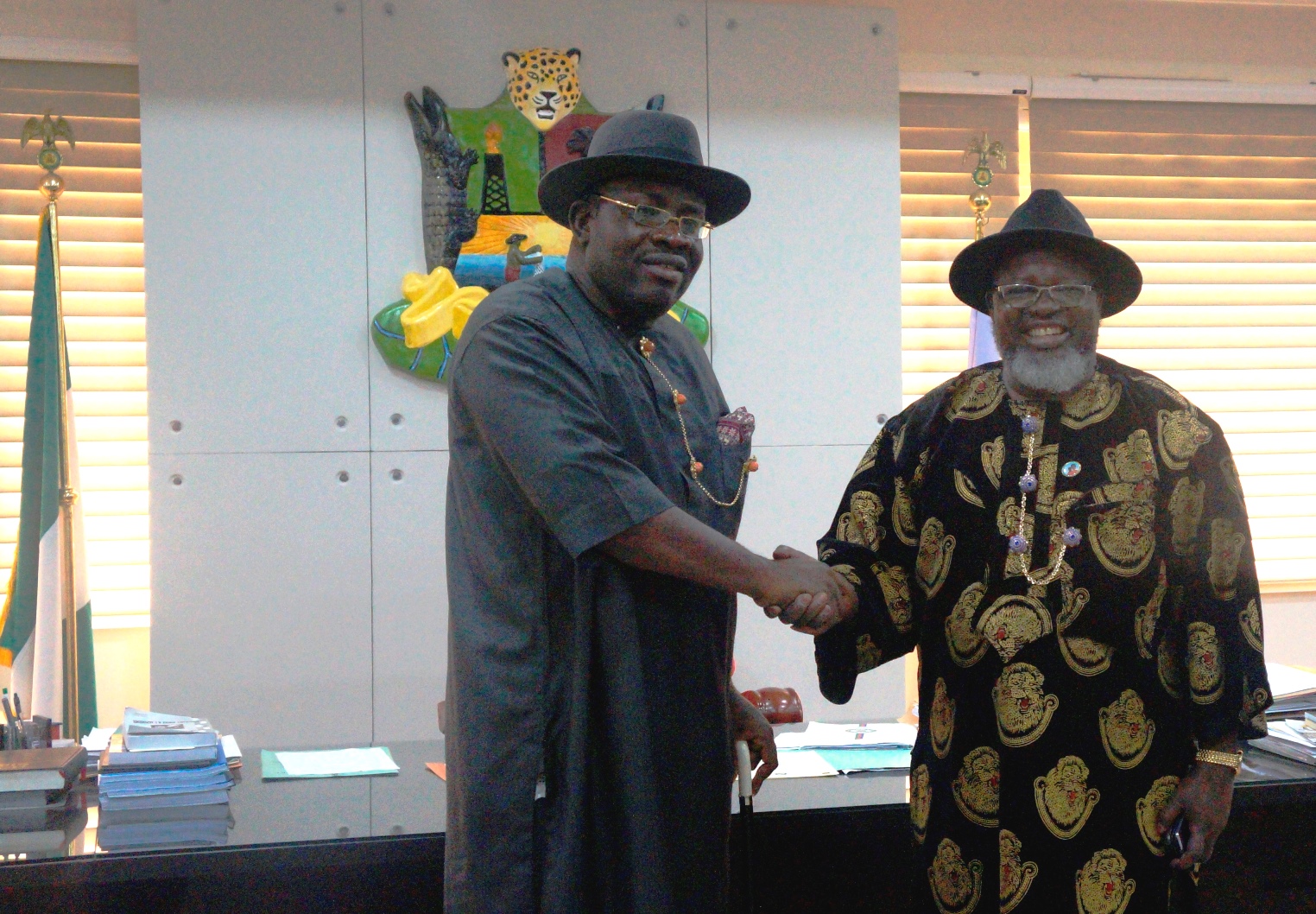 Comm Min Barr Abdur-Raheem Adebayo Shittu and Gov of Bayelsa State, Rt Hon. Henry Seriake Dickson at the launch of ‘Baylesa ICT Ignition Week’ and ‘Innovation Ecosystem’ in Yenagoa