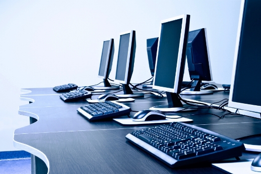 PC shipments to the META region see growth