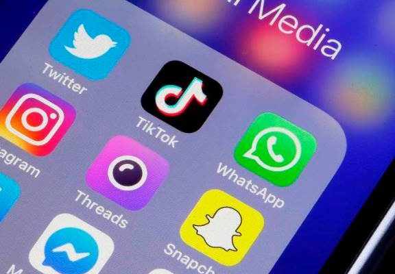 Average time spent on social media